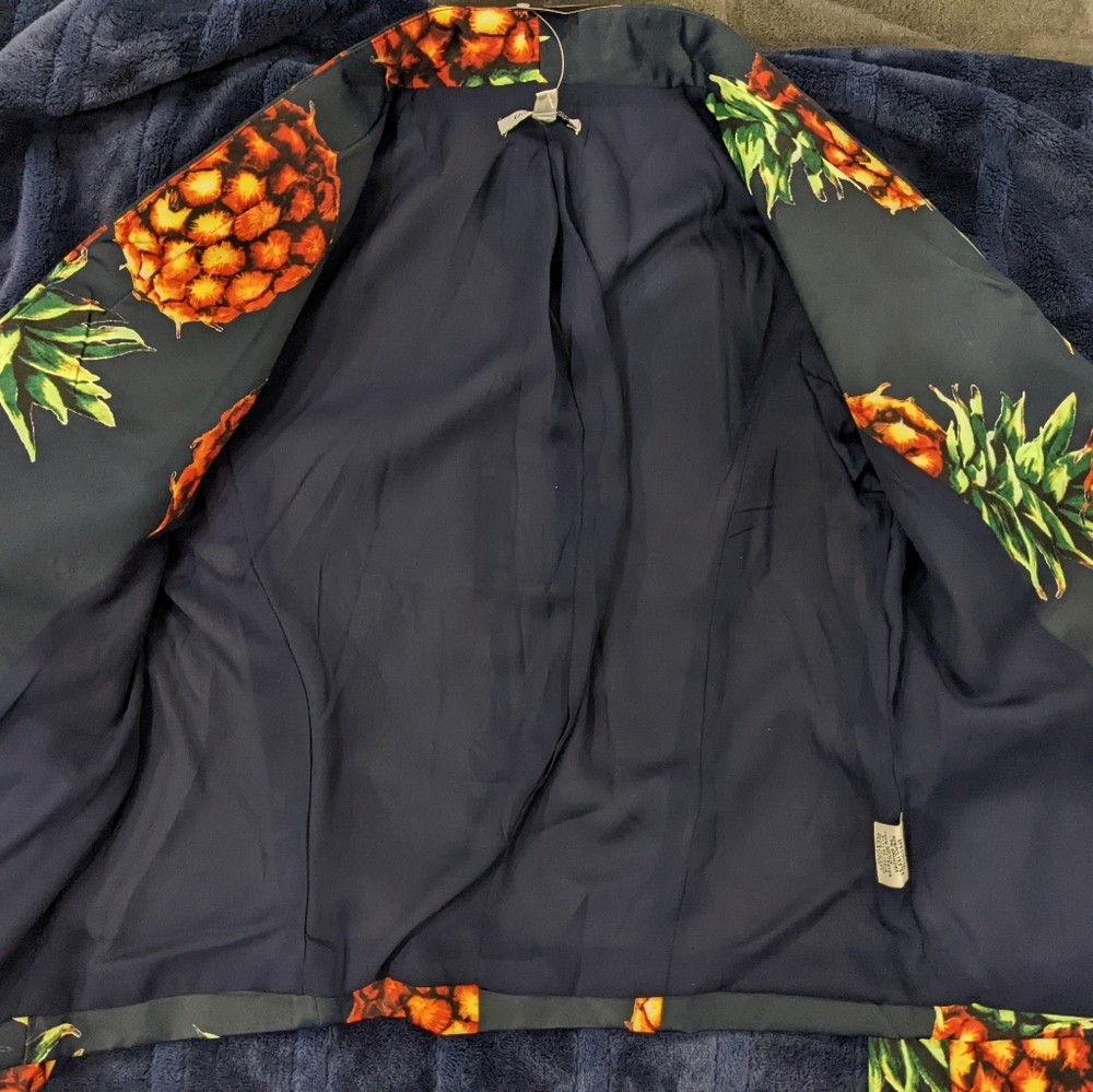 Fashion Nova - Sweet and Sour Blazer - Picture 6 of 7